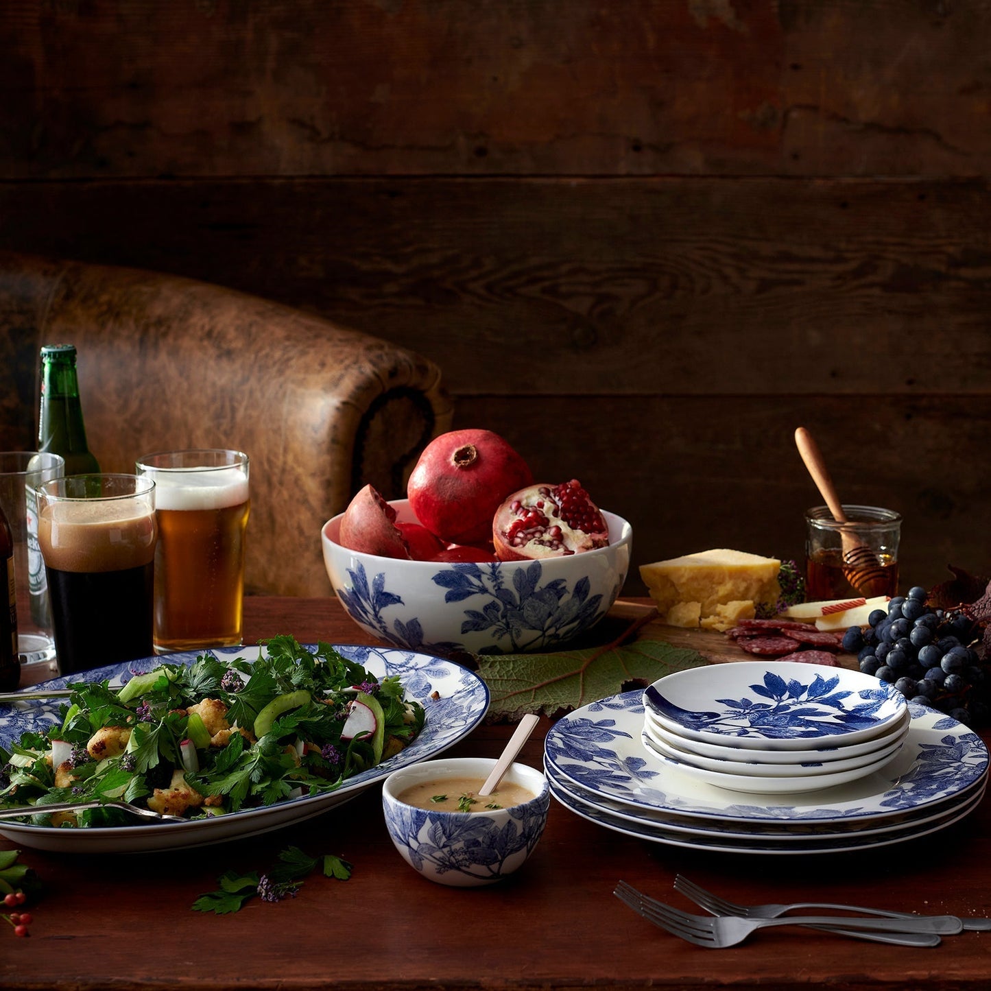 Arbor Rimmed Dinner Plate
